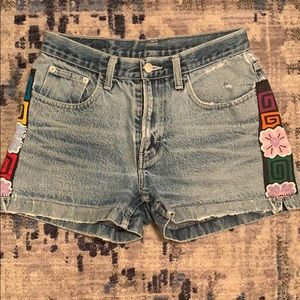 Vtg Jordache Mola Embellished Shorts
